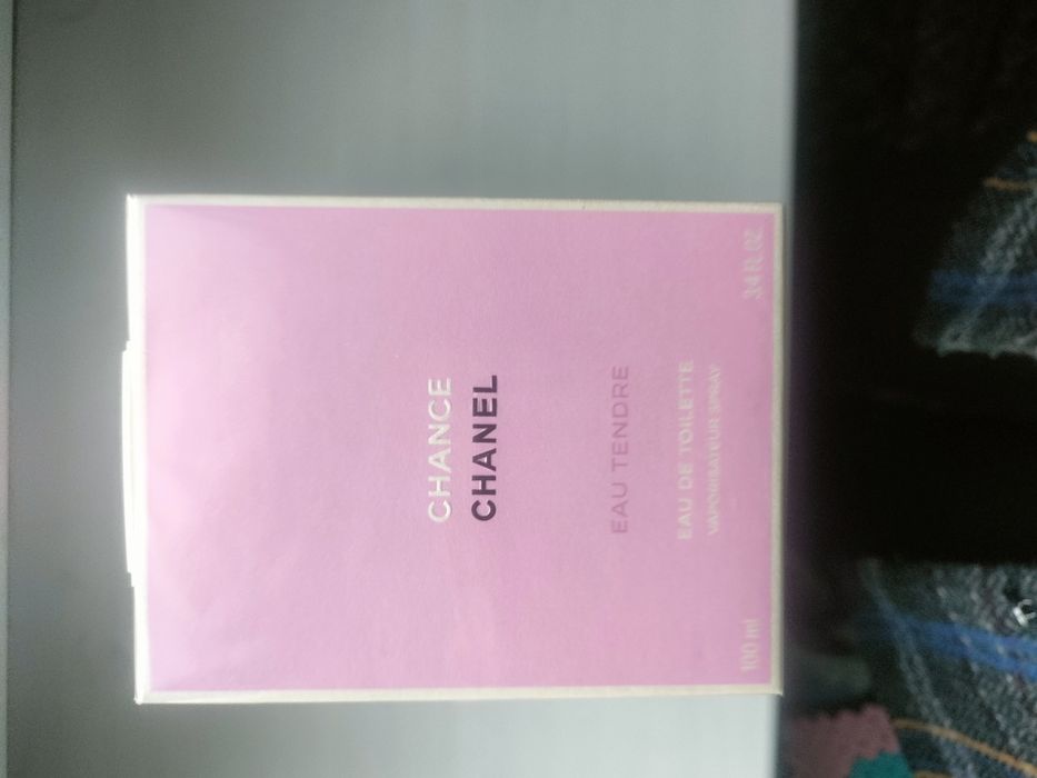 Парфюмерная вода люкс