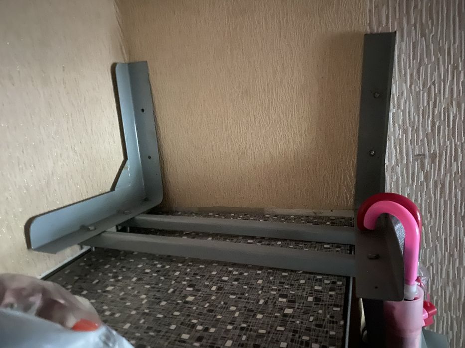 Подставка под микроволновку