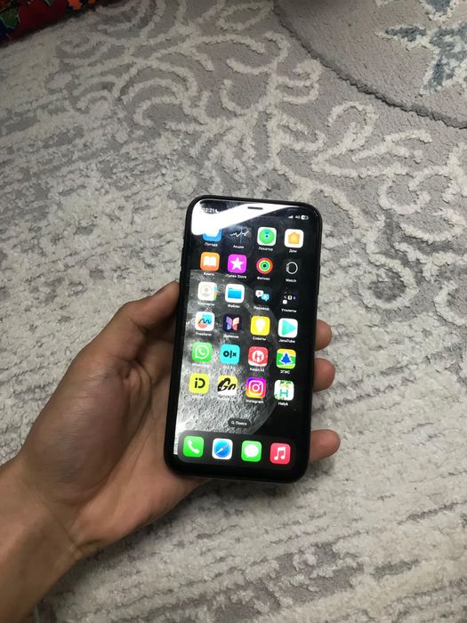 iPhone Xr 64gb сатылады