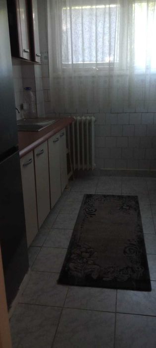 Vand apartament 2 camere zona Stomatologie