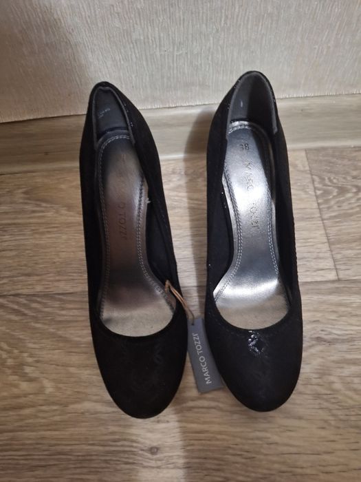 Продам Туфли новые, 38размер