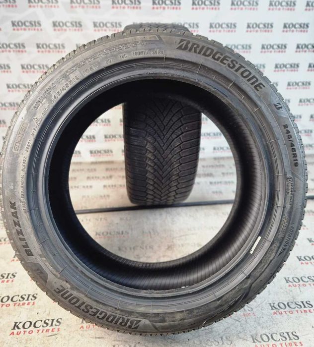 AnvelopeI IARNA - 245 45 19 - Bridgestone (2024)