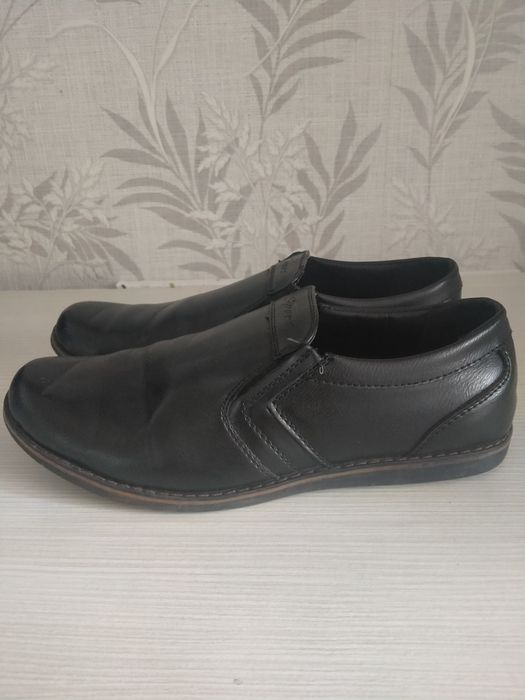 Туфли спортивные