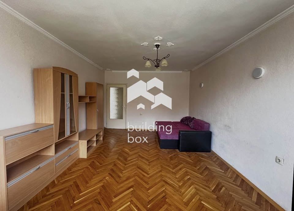 Продава се Тристаен апартамент в София, Център - 90 кв.м за 2040 €/кв.м - Снимка #6