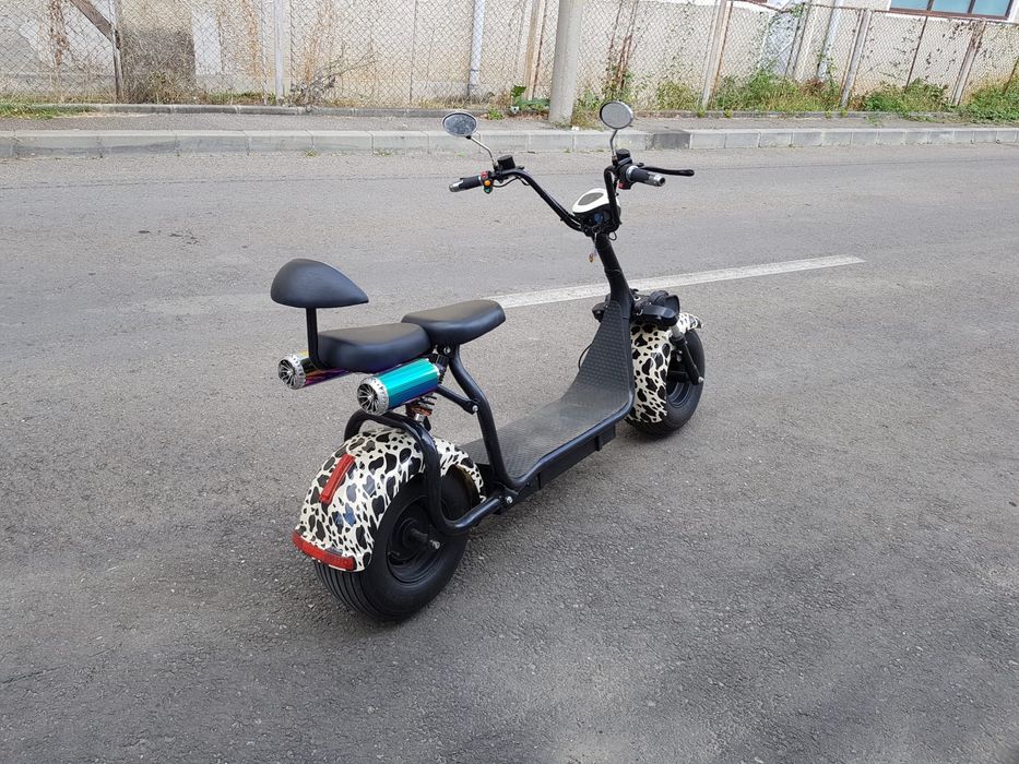 Scuter Electric 2locuri boxe muzica