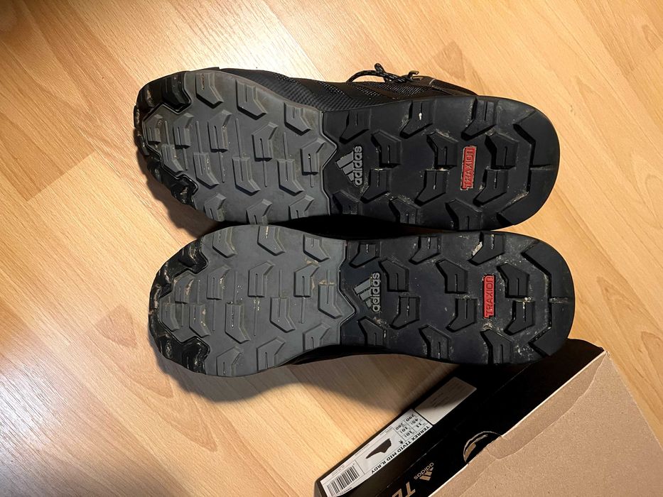 Bocanci drumeție Adidas Terrex