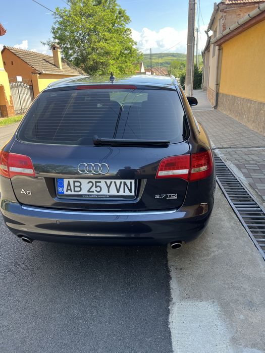 AUDI A6 quattro