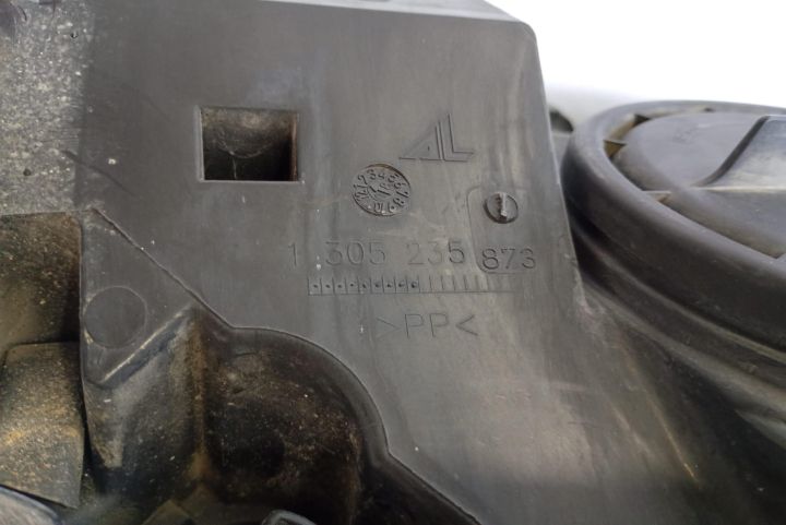 Far stanga 1305235873 Mercedes-Benz S-Class W221