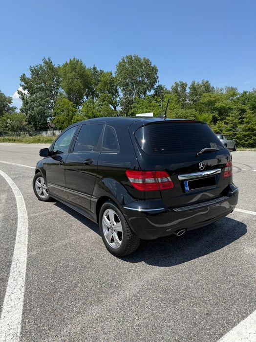 Mercedes B 200 W245