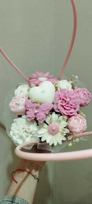 Цветя от соев восък