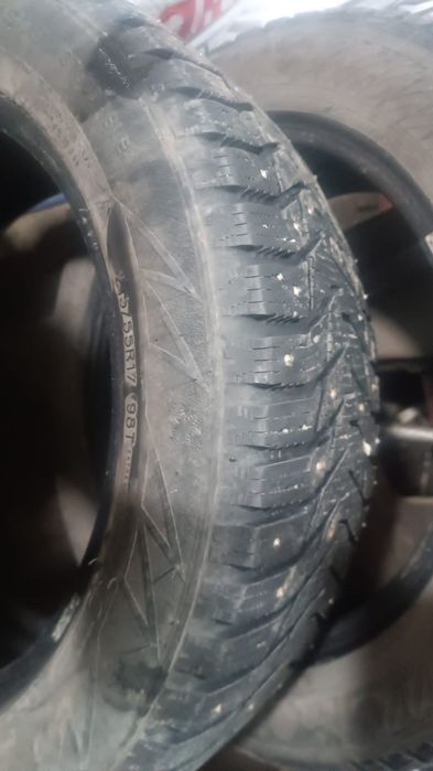 Продаётся шины 4 штуки