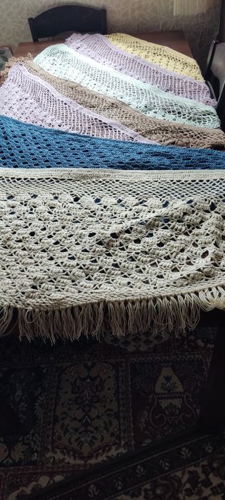 Ръчно плетени ретро шалове