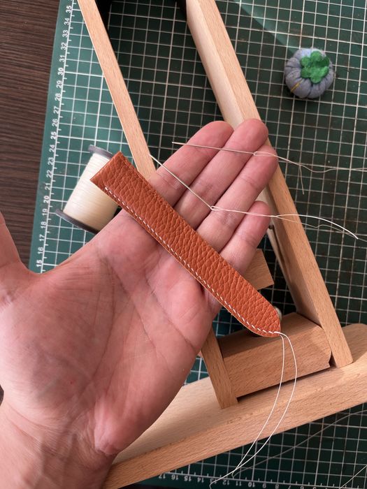 Curea pentru ceas din piele Epsom portocalie-lucrată și cusută manual