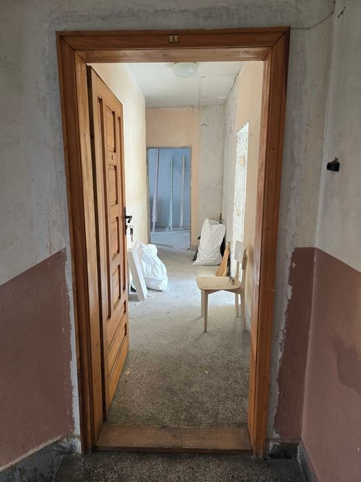 Продава се Четиристаен апартамент в Смолян, Устово - 80 кв.м за 1084 €/кв.м - Снимка #1