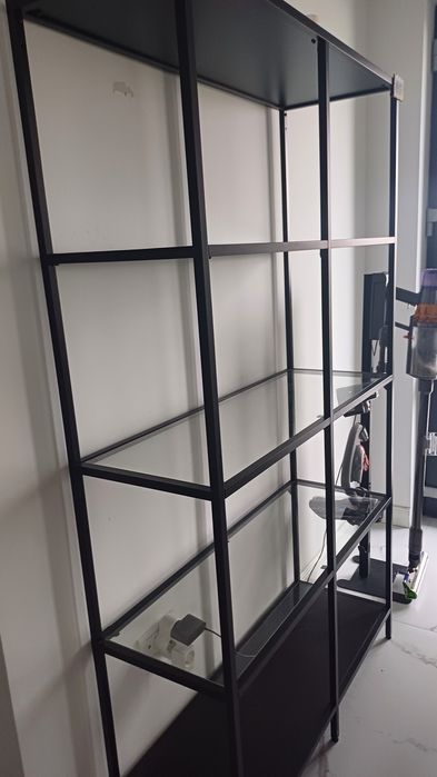 Vitrina metal ,sticla Ikea