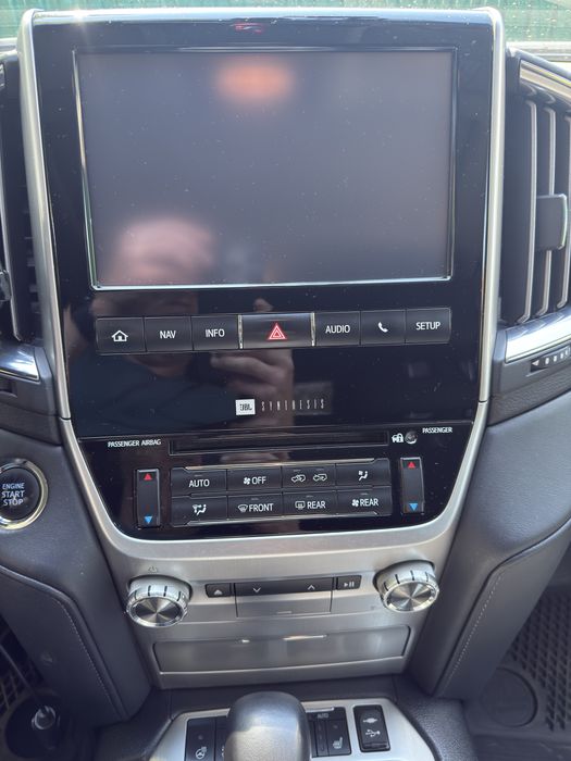 Автомагнитола android Land Cruiser 200. От 2016 года выпуска.