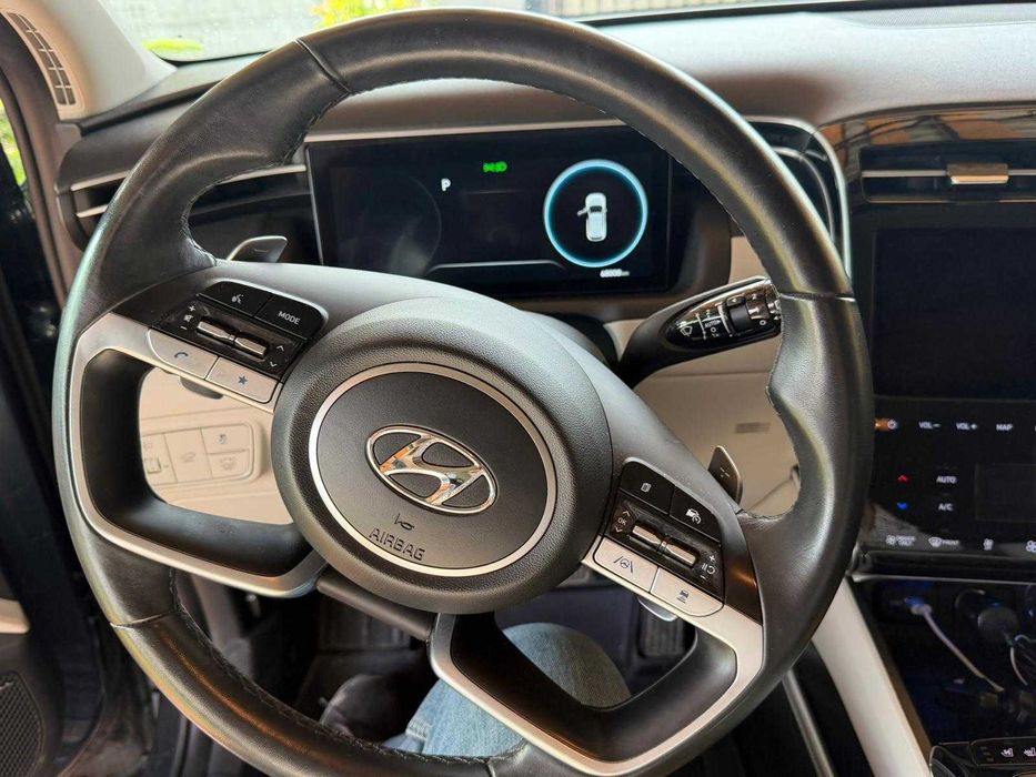 Hyundai Tucson 1,6T-GDi 230CP Hybrid 4WD 6AT Premium