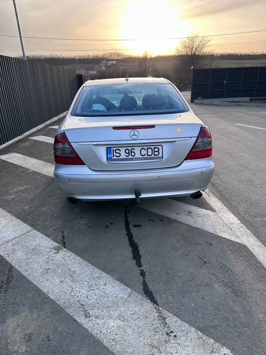 MERCEDES-BENZ E-Class 2008 — imagine 4
