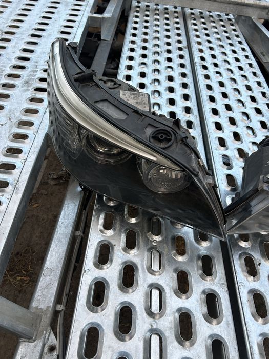 Фейс Фарове BMW E60/61 Dynamic Drive