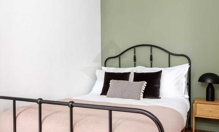 Дава се под наем Тристаен апартамент в Пловдив, Център - 72 кв.м за 244.8 € - Снимка #1