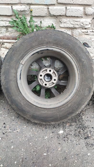 Продам диски с резиной на 13