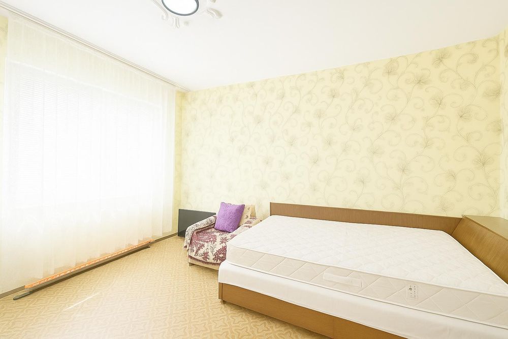 Продава се Тристаен апартамент в Пловдив, Южен - 87 кв.м за 1483 €/кв.м - Снимка #4