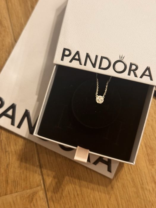 Pandora колие Пандора