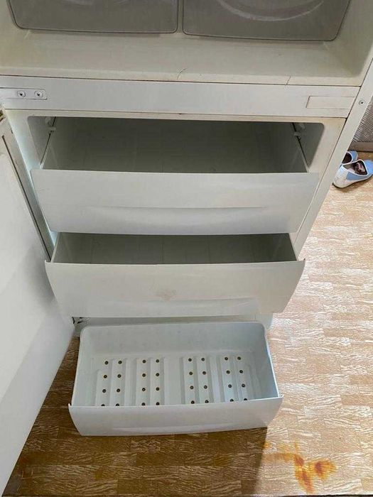 Холодильник ARDO