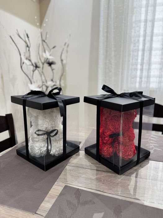 НОВО! Специален подарък за Свети Валентин - Мече от рози