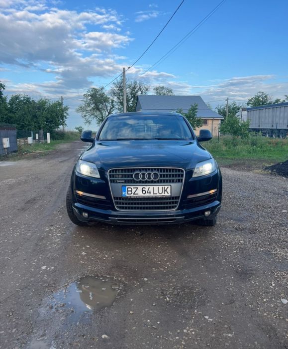 Dezmembrez Audi Q 7 3.0 BUG