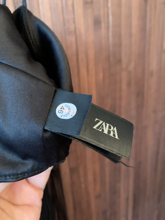 Топ с ресни ZARA