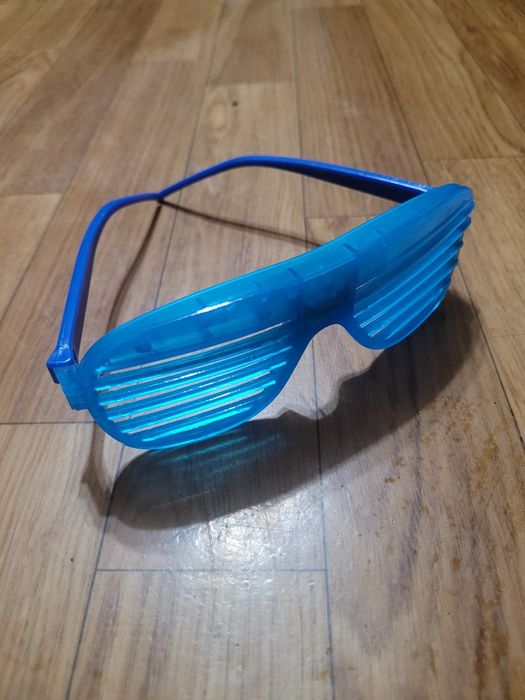 Очки карнавальные (4 расцветки)