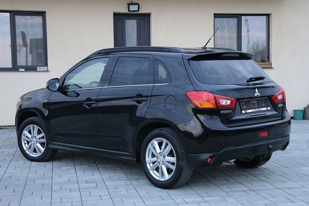 ASX 2.2 d Euro5  4x4 Automat. Panoramic. Piele. Xenon. Navigație