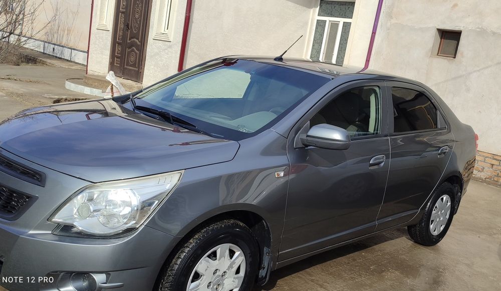 Продаётся Кобальт 2014 евро