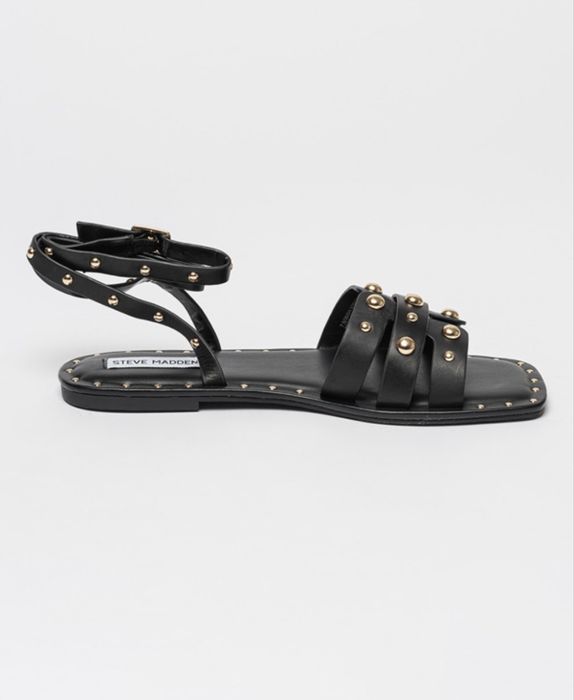 Кожени сандали на Steve Madden