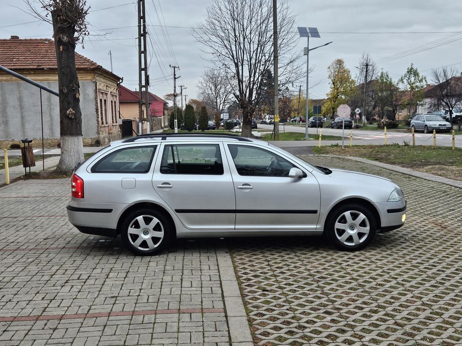 Skoda Octavia 2 -An 2006- 1.6(Benzină), 115 Cai, 210.000 km