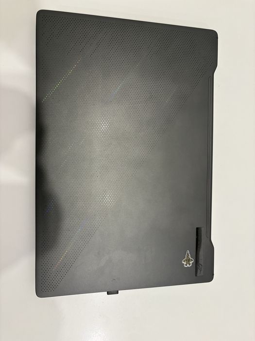 Laptop Gaming ASUS ROG Zephyrus – Ryzen 7 / GTX 1650 / 40GB RAM / SSD 1TB