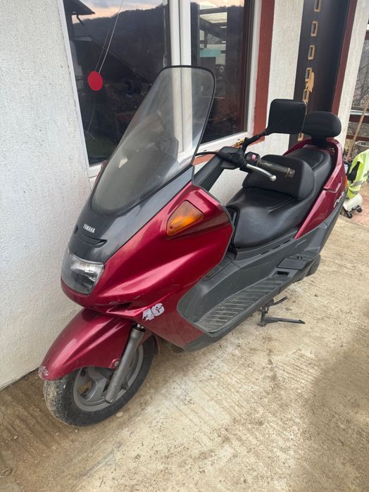 Vând motocicletă Yamaha majestic cu acte la zi