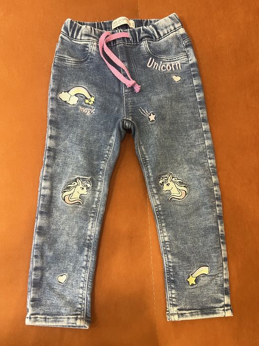 Джинсы на девочку