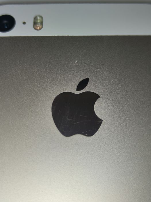 iPhone SE 1 2016 / iPhone 6s