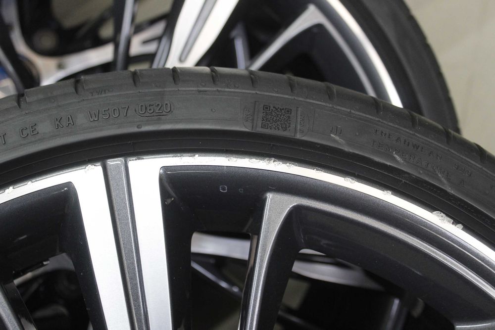 Джанти и гуми 20" BMW 3-серия (F30, F31), 4-серия (F32, F33, F36)