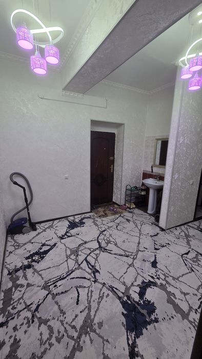 Урганч Ш квартира сотилади