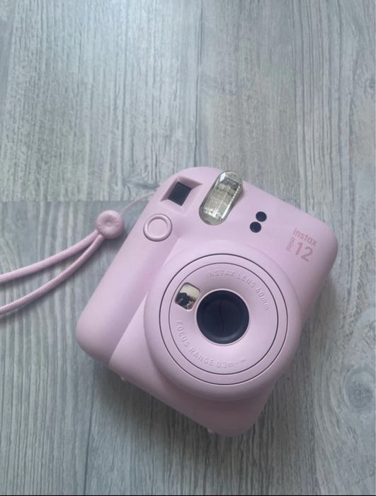 Camera instax mini 12