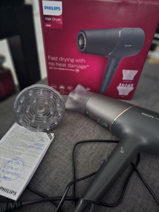 Сешоар Philips 5000 2300W