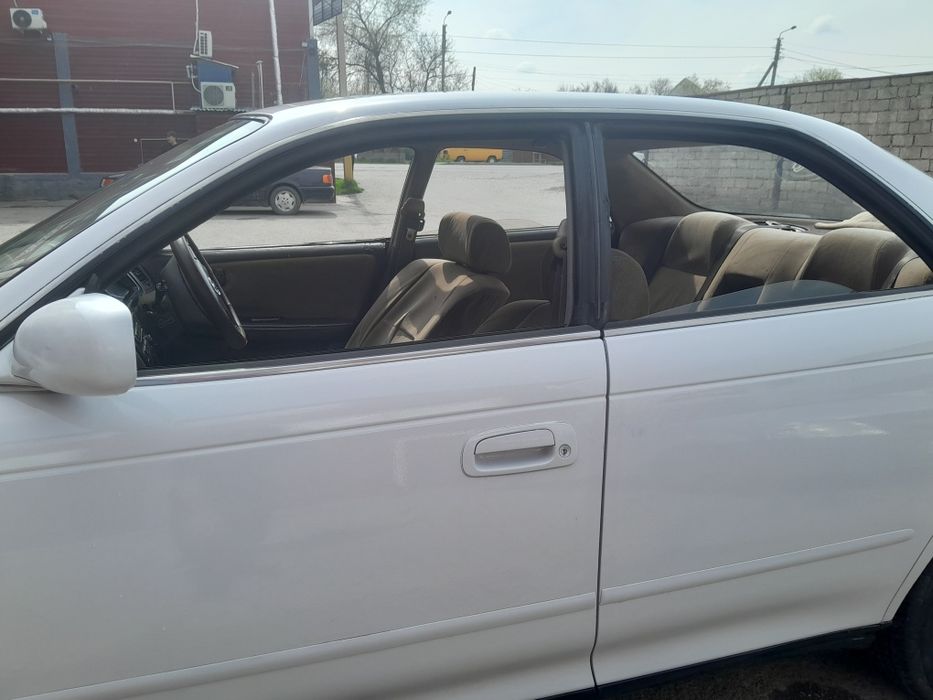 Продам Toyota mark 2 x90