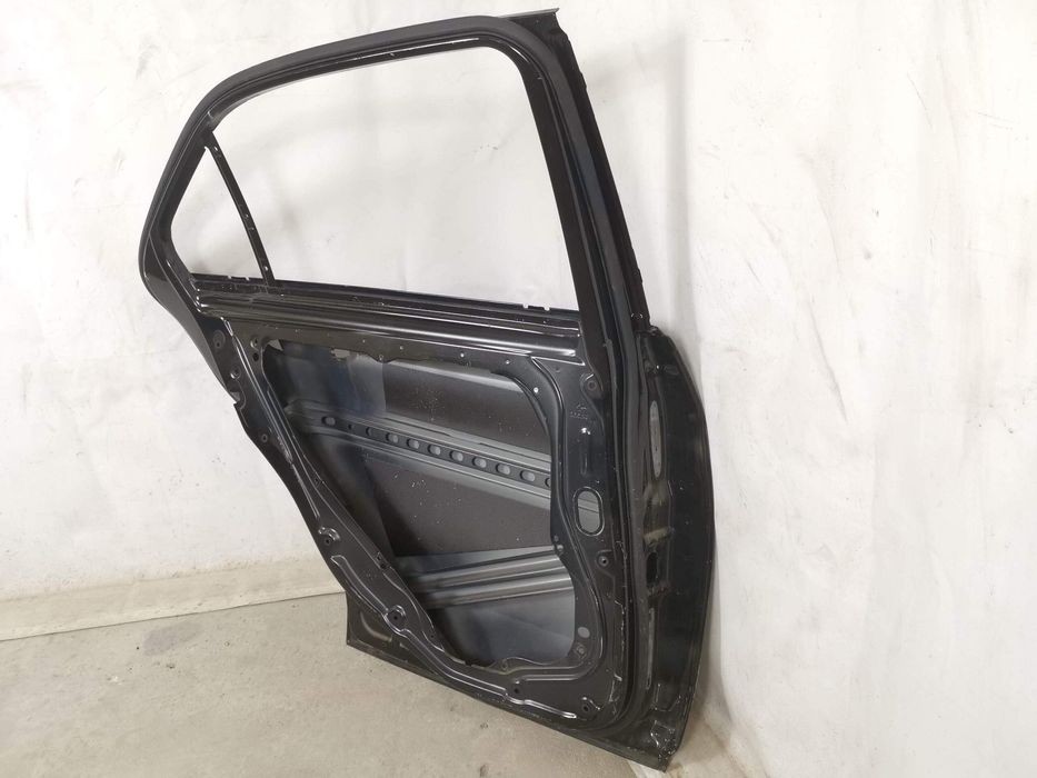 Лява задна врата / Lqva zadna vrata Mercedes-Benz E-Class W212 Оригина