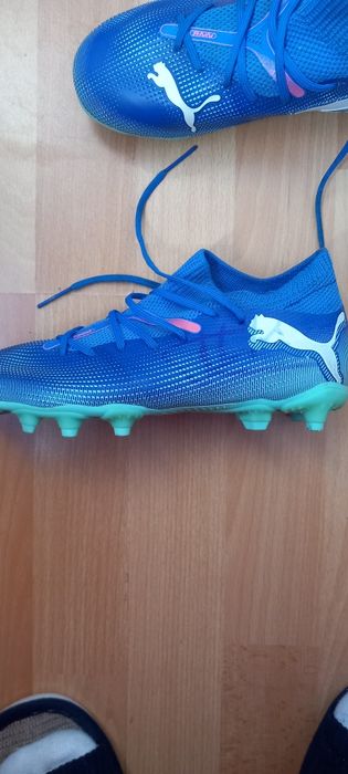 Ghete de fotbal Puma