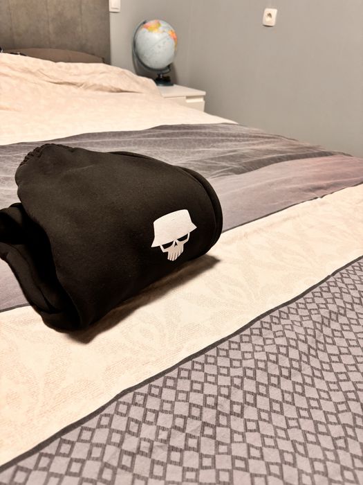 Чисто ново долно на мърда бойс!S размер!