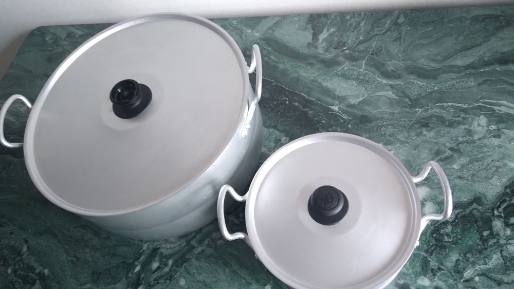 Продается кастрюля