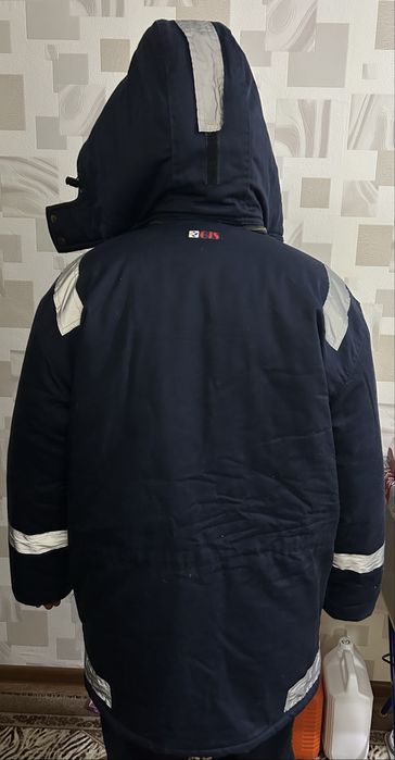 Куртка зимняя,для работы